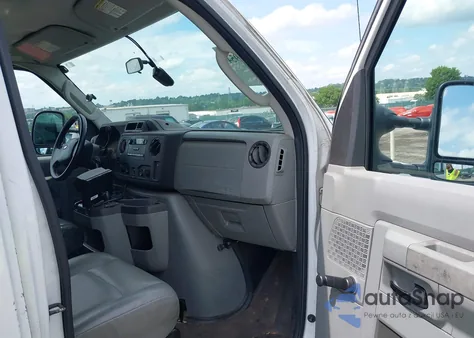 2012 Ford E-350 Super Duty Commercial z USA, uszkodzony, nr VIN 1FTSS3EL9CDA36029